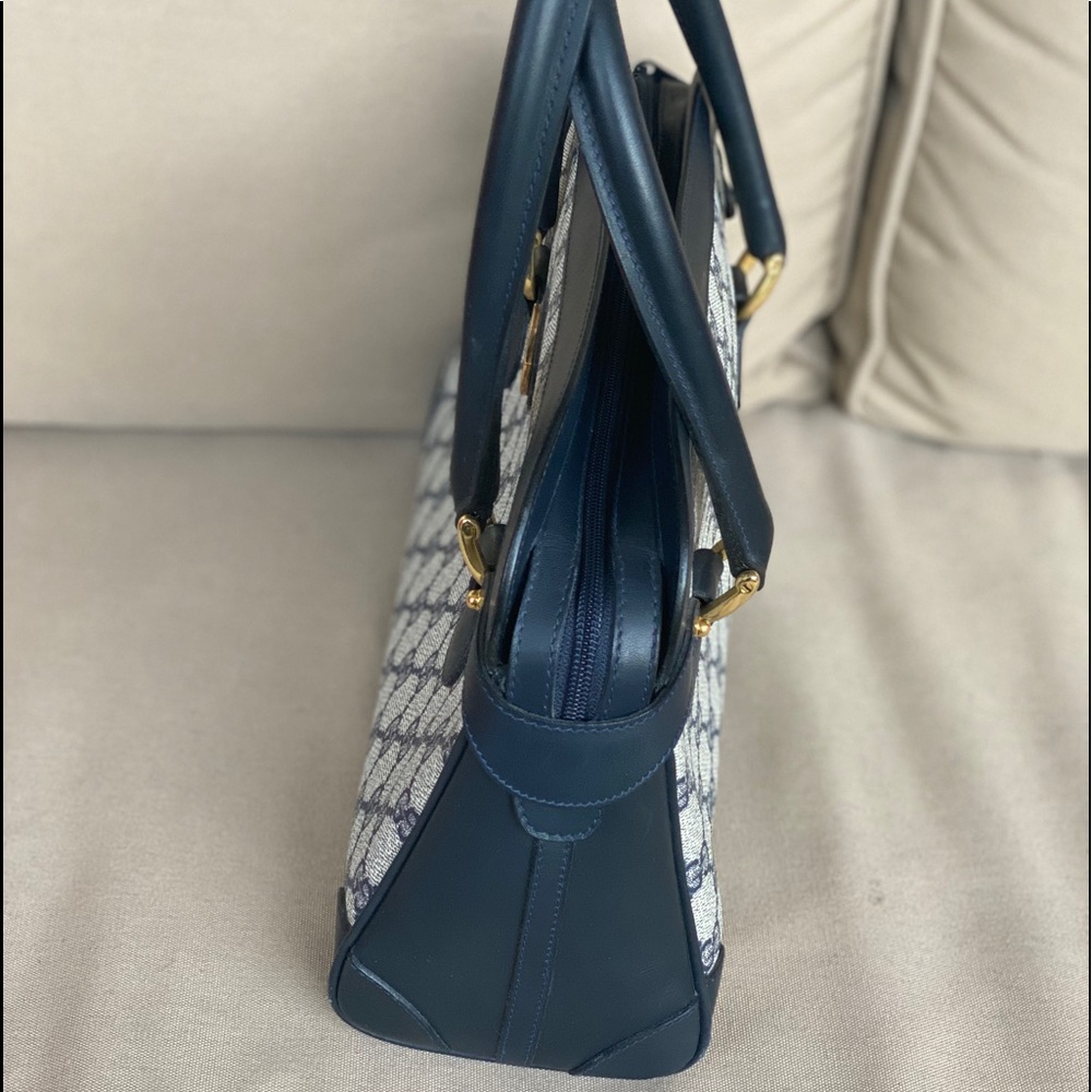 Vintage GUCCI Navy Blue Leather GG Satchel Tote - Picture 14 of 16